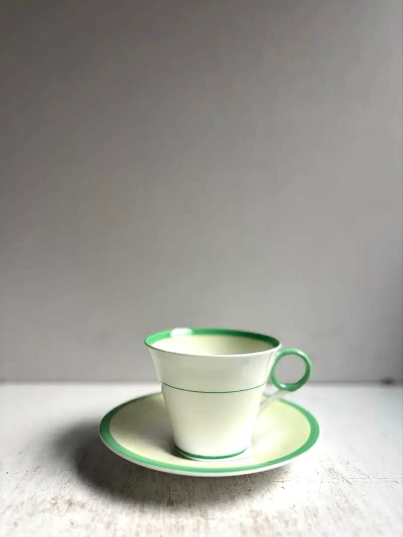 838 英国アンティーク Shelley シェリー カップ&ソーサー 2点組