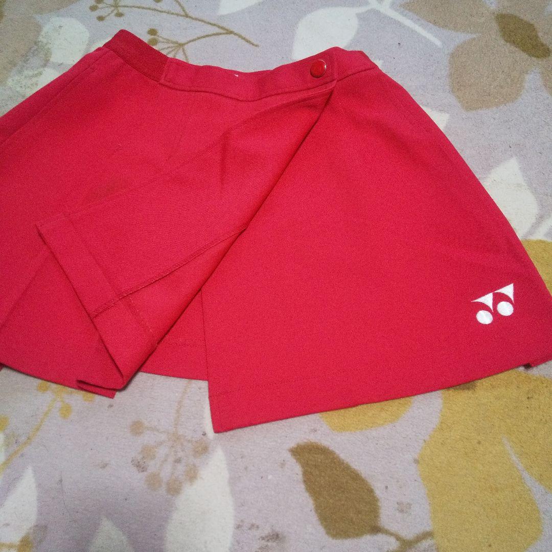 テニス、バドミントンのスコートとアンダースコートSサイズ