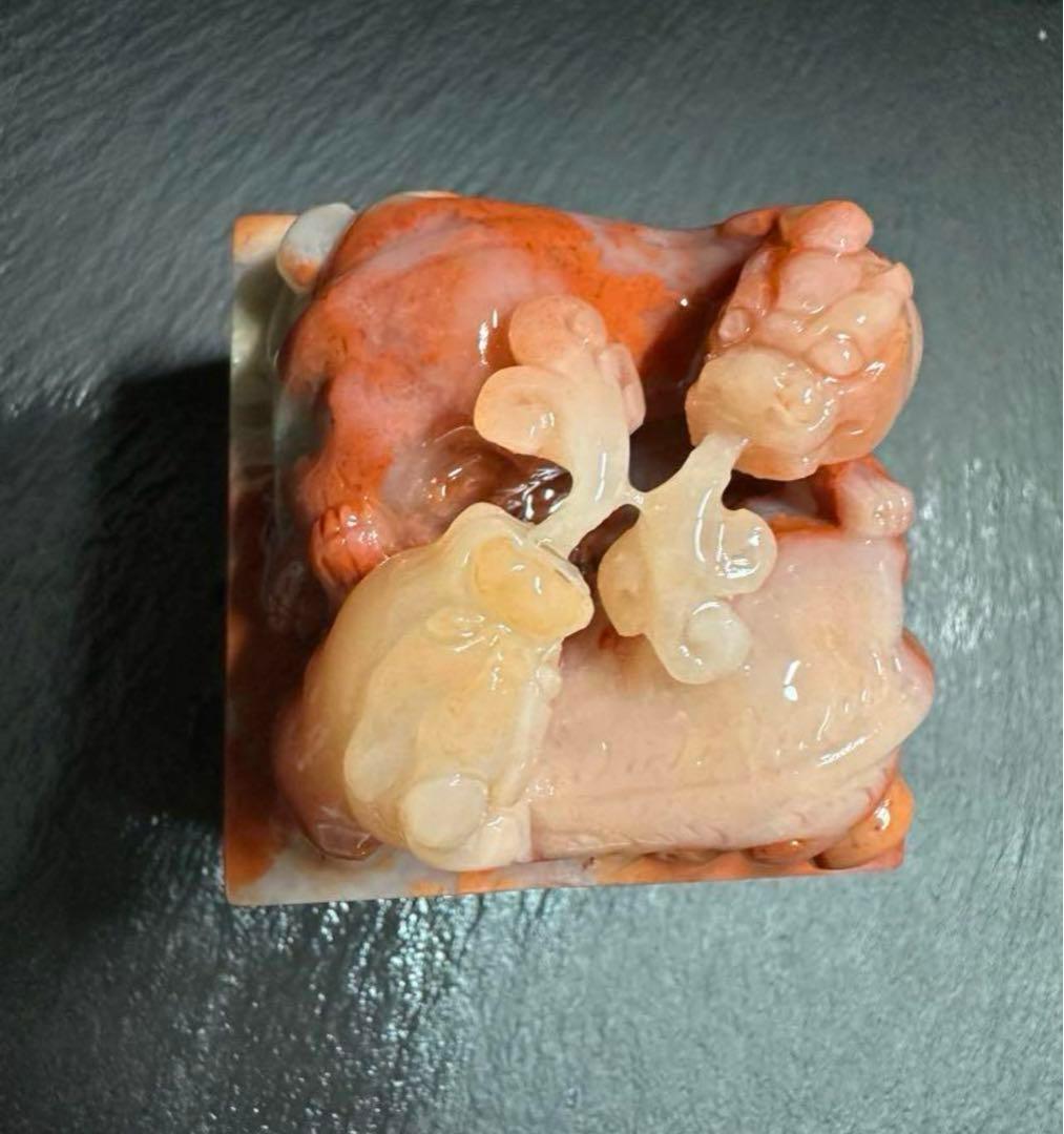 61 大印面瑞獣高級ラオス石　手彫り　篆刻　書道　印材　落款　遊印　雅号印　箱付