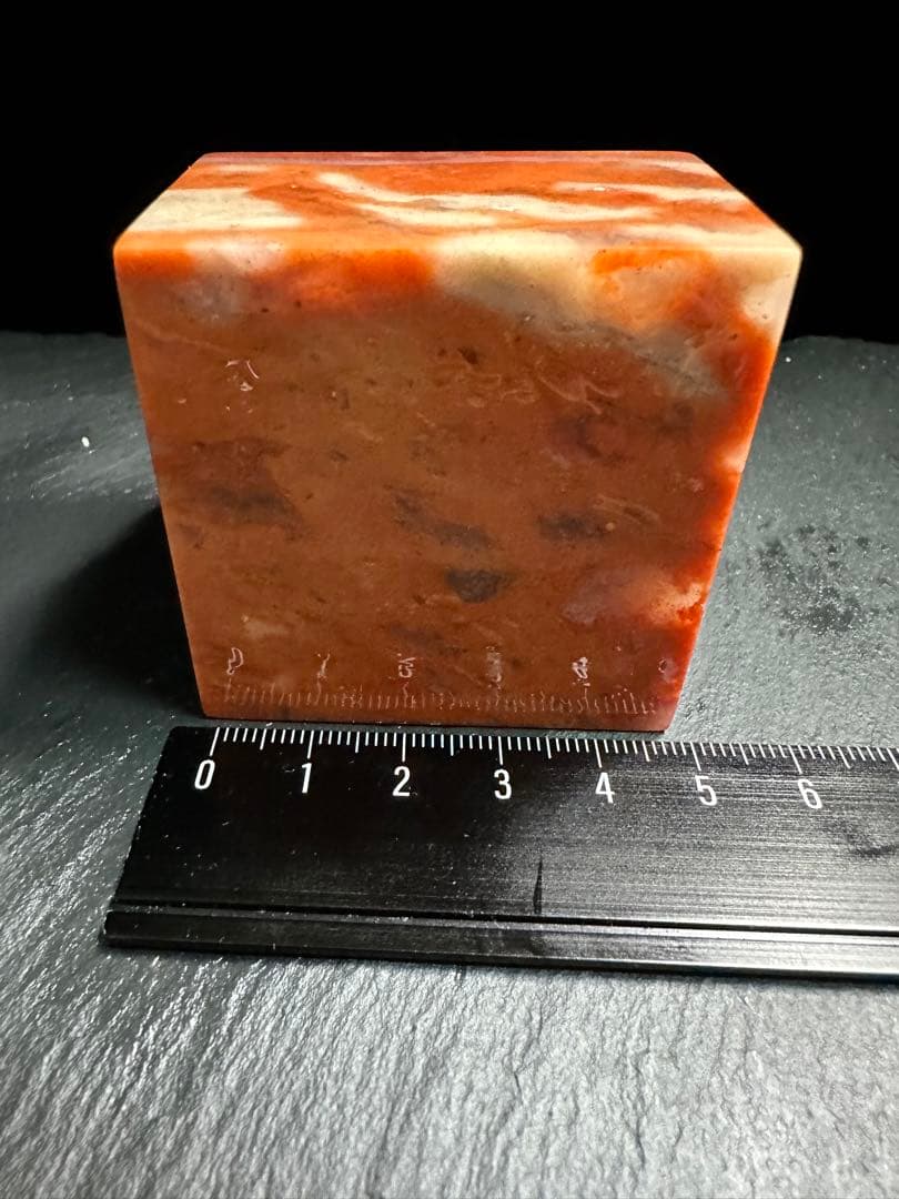 61 大印面瑞獣高級ラオス石　手彫り　篆刻　書道　印材　落款　遊印　雅号印　箱付