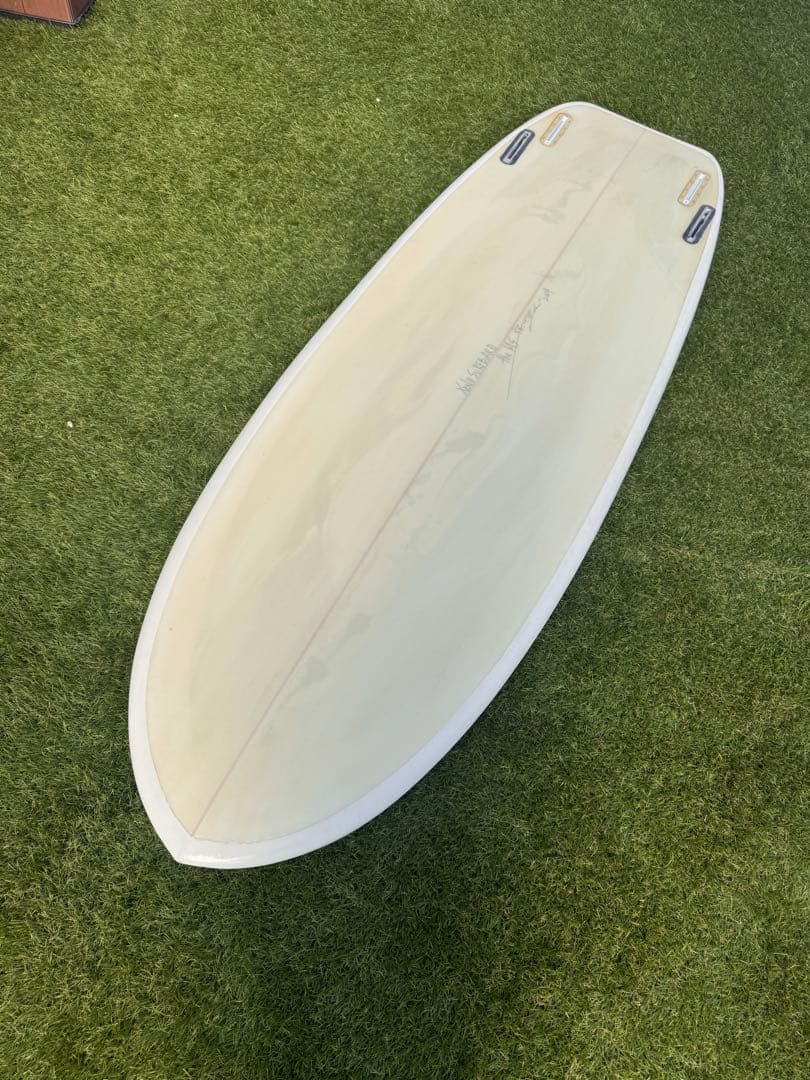 xenosurfboard ミニシモンズ　5.8