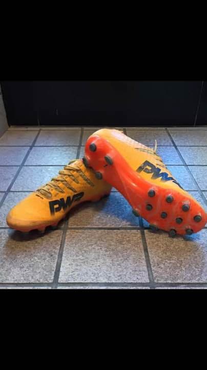 プーマエブォパワーVigar1