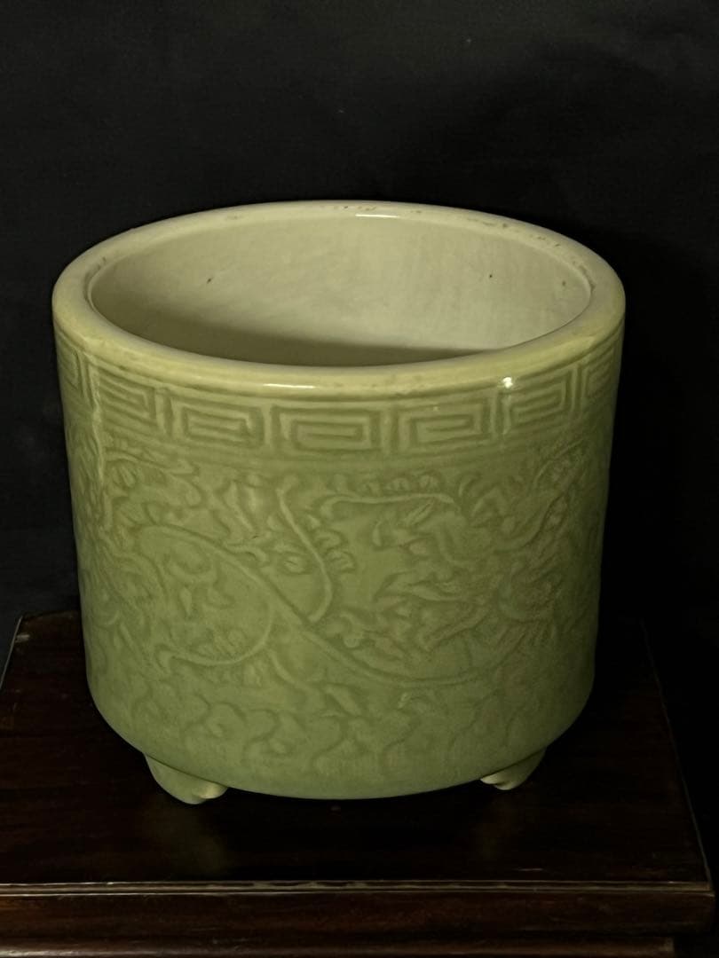 古美術•書•　時代物•龍泉窯青磁筆入•水指•XG：33-1