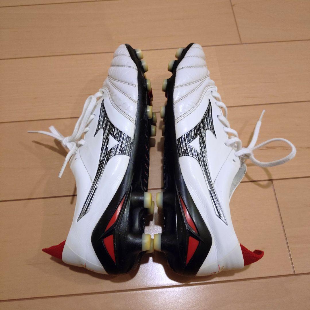 ミズノモレリアネオ4 25cm