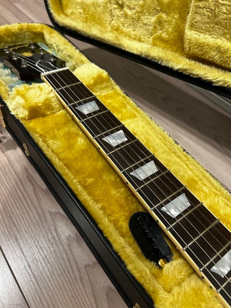 ギター Epiphone by Gibson 64 SG Maestro Vibrola