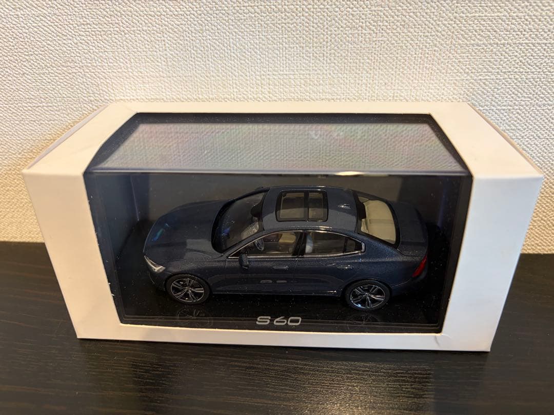 ［ディーラー正規品］ボルボ S60 デニムブルー 1/43模型