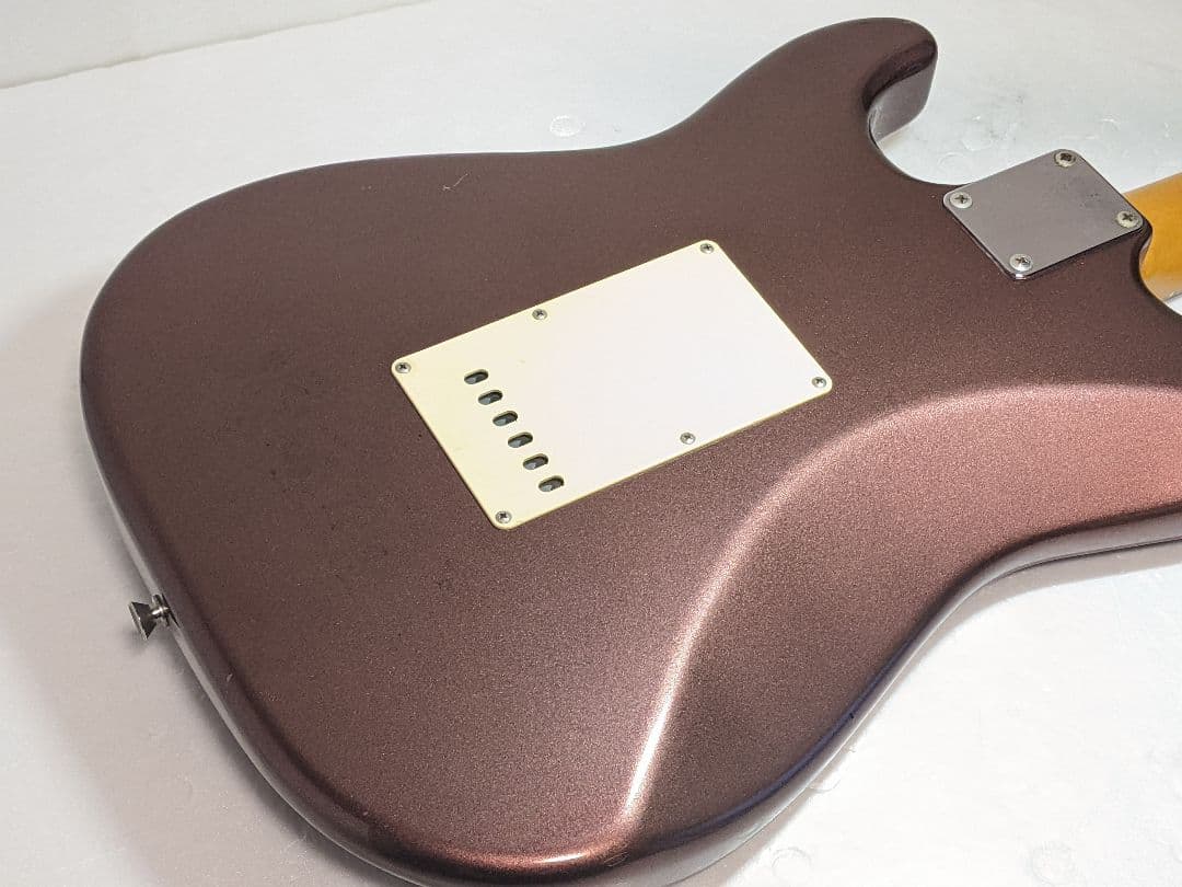 Fender Japan Burgundy Matching Head ストラト