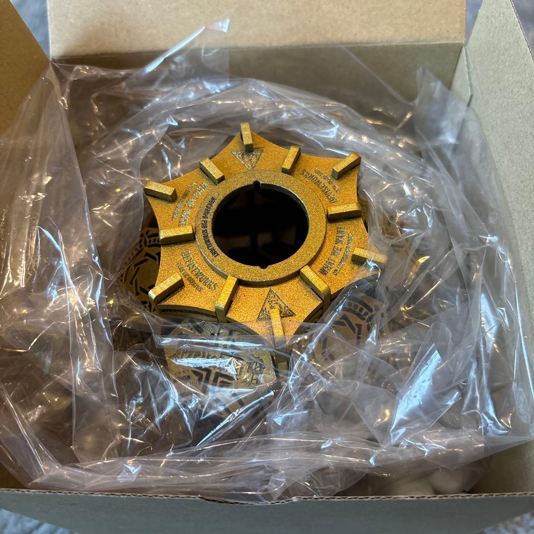 デバデバの実 金実 新品 未使用