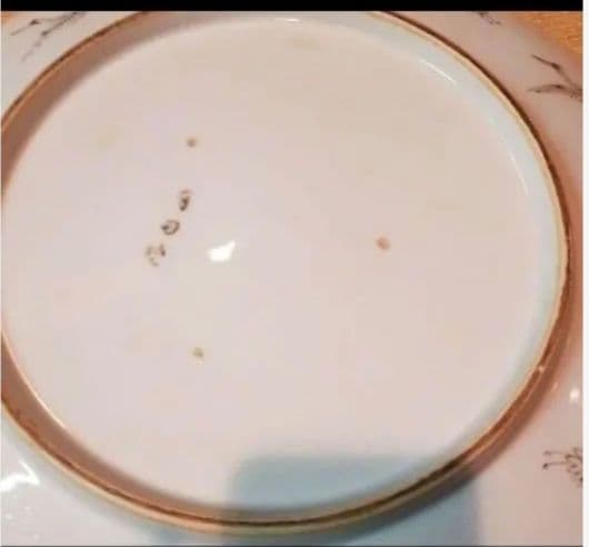 お値下げ有田焼大皿御所車に鶴 直径39センチほどのものです