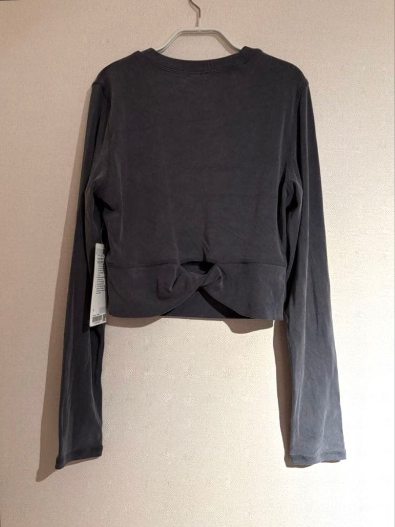 【未使用タグ付】lululemon /ルルレモン バックツイスト リブ長袖