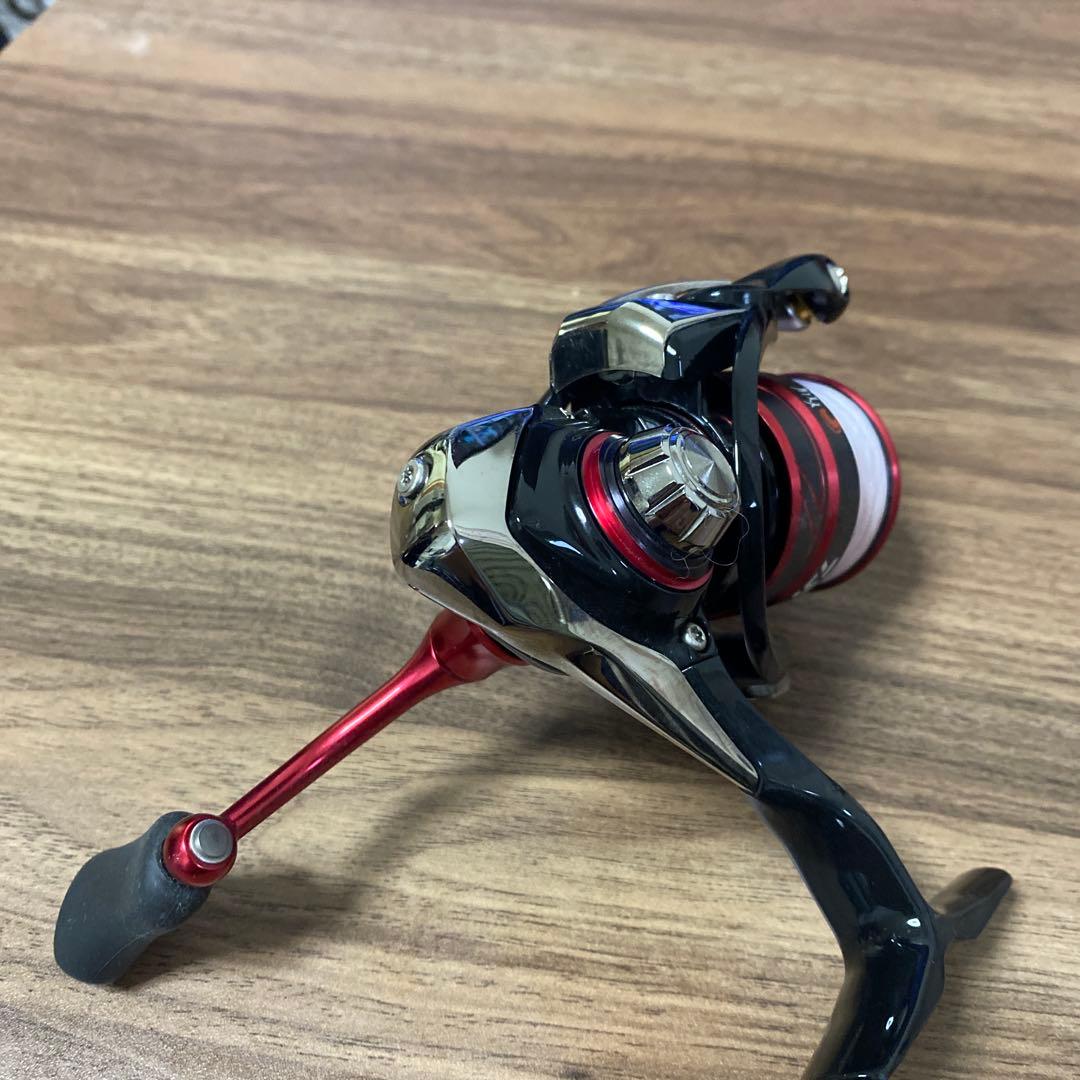 ダイワ　 MX2000SP スピニングリール 赤スプール