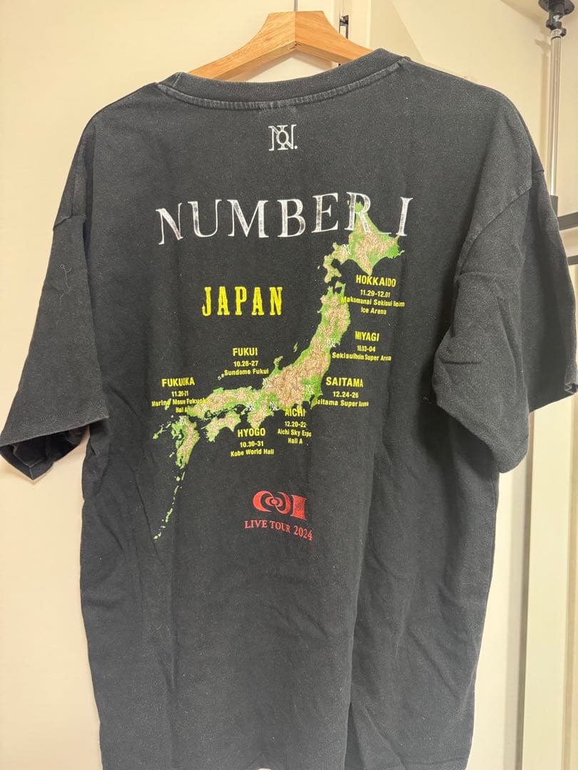 Number_i Tシャツ