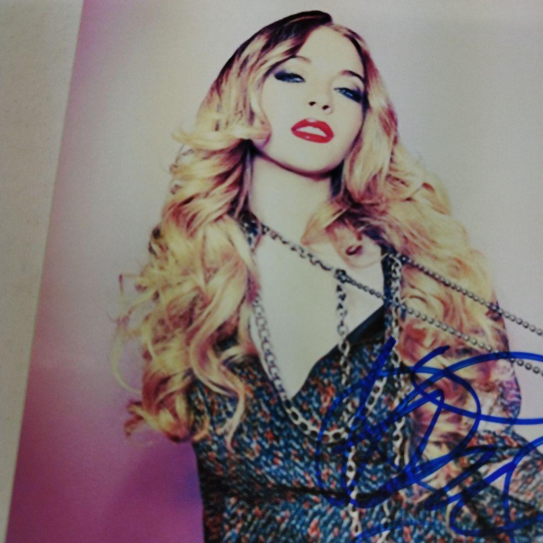 ハリウッド　リンジー・ローハン　直筆サイン入り8Ｘ10 フォト　証明書付き