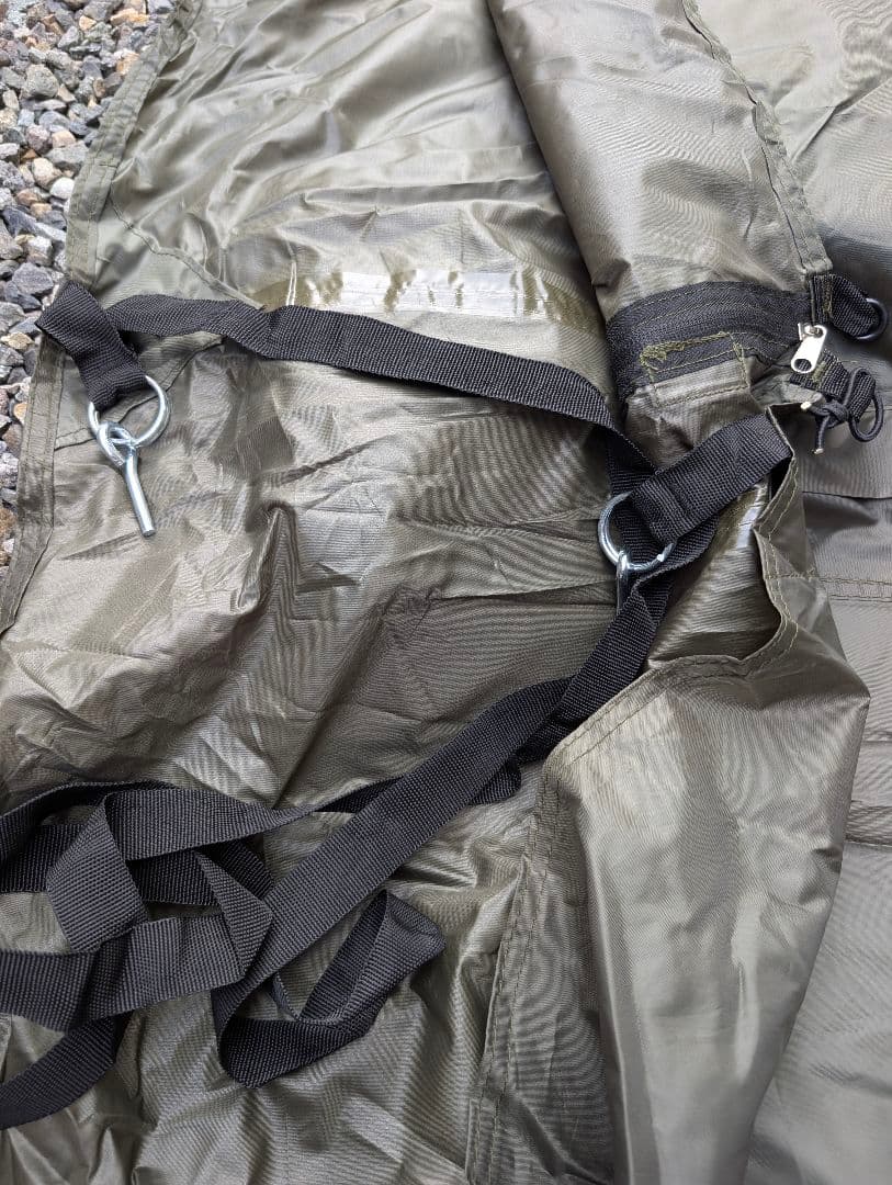 ✨1回使用✨　ドイツ軍 Mil-Tec 3人用テント カマボコ 広い前室