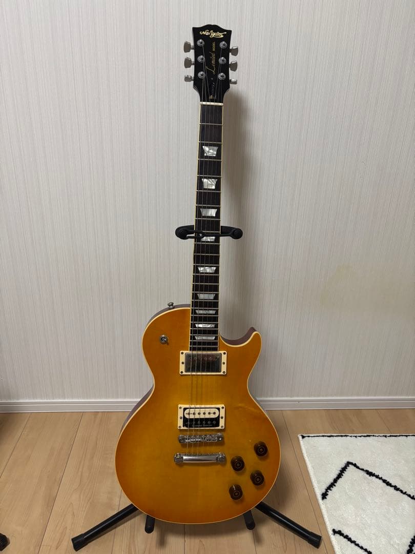 Navigator N-LP レスポールモデル