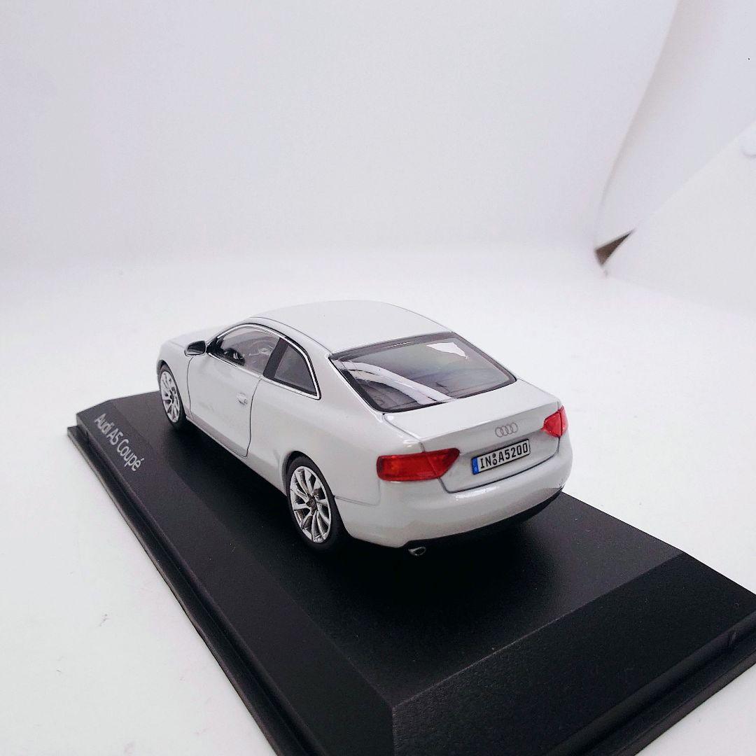 アウディ A5 クーペ 1/43 ミニカー 特注 ノレブ AUDI ホワイト