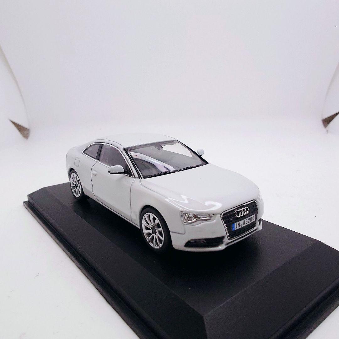 アウディ A5 クーペ 1/43 ミニカー 特注 ノレブ AUDI ホワイト
