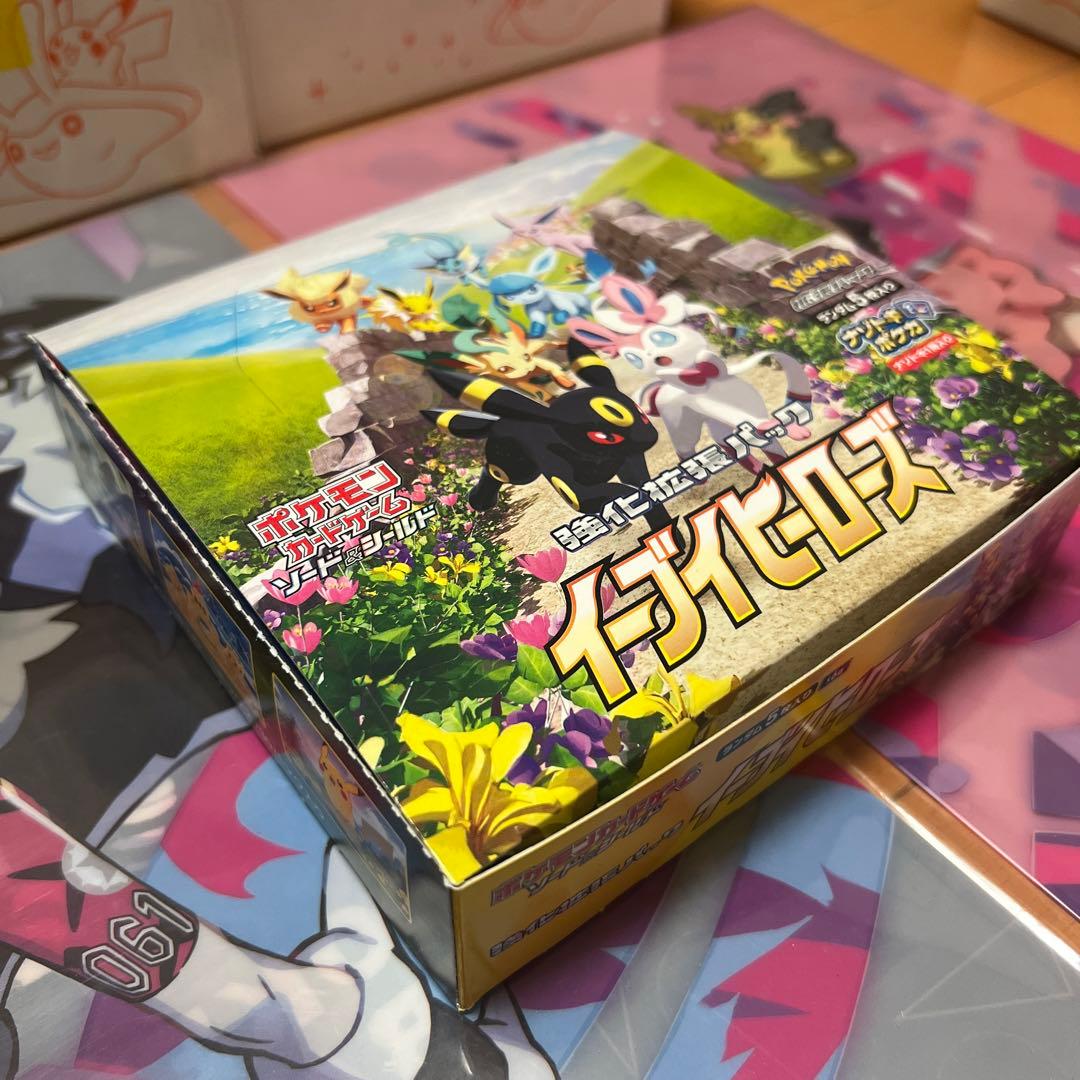 ポケモンカードゲーム　イーブイ ヒーローズ 30パック　1BOX分