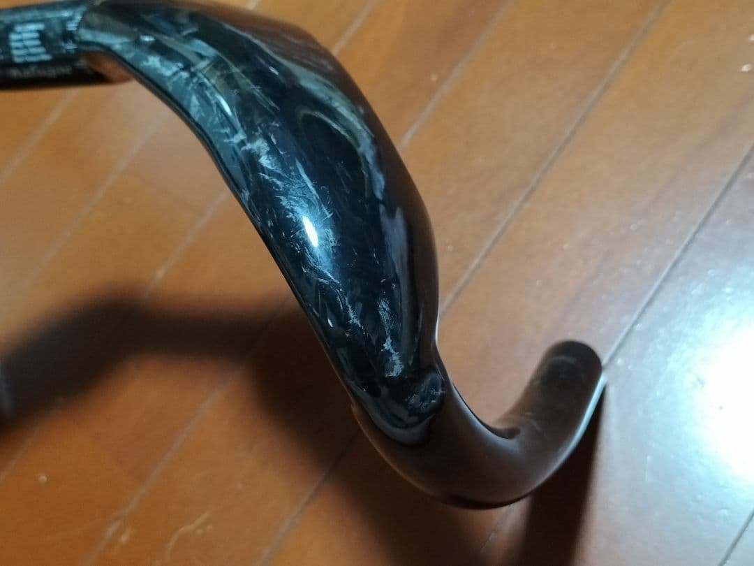 カーボン トラック ピストハンドル 31.8 x 幅330mm