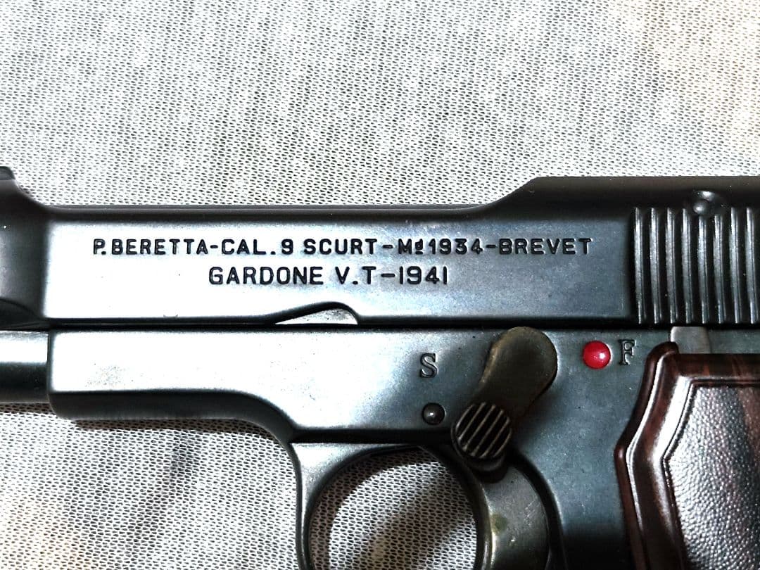 【ブルーイング】WAベレッタM1934木目調グリップ