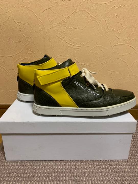 ゴルフシューズ