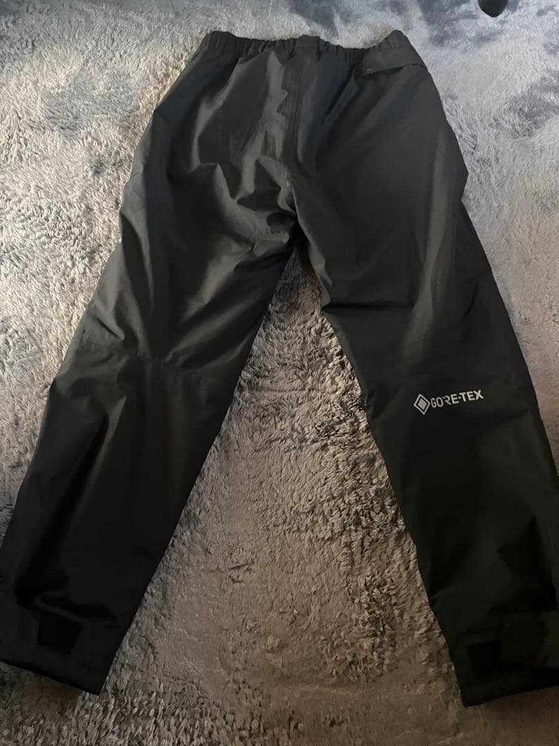 ダイワ　ゴアテックス　バーサタイルウインタースーツ Lサイズ