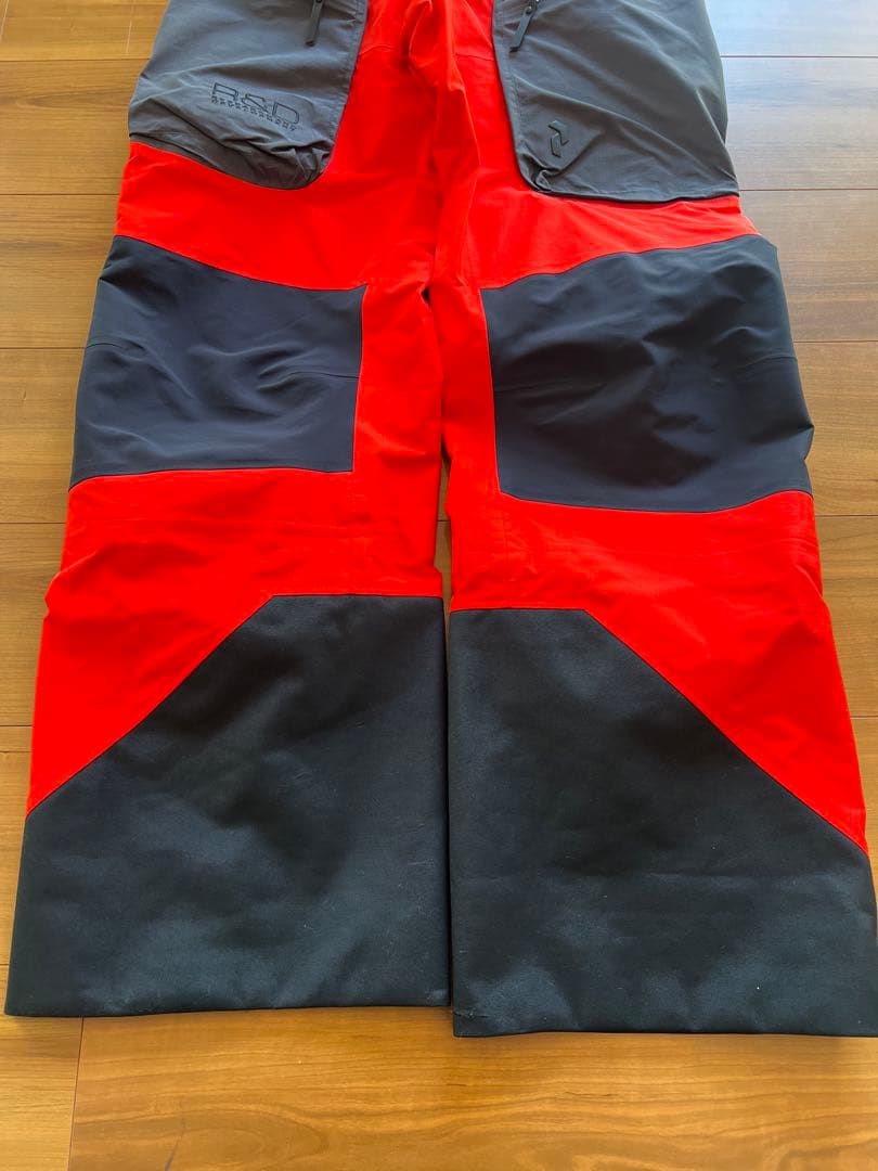 Peak performance Vertical Pro ピークパフォーマンス