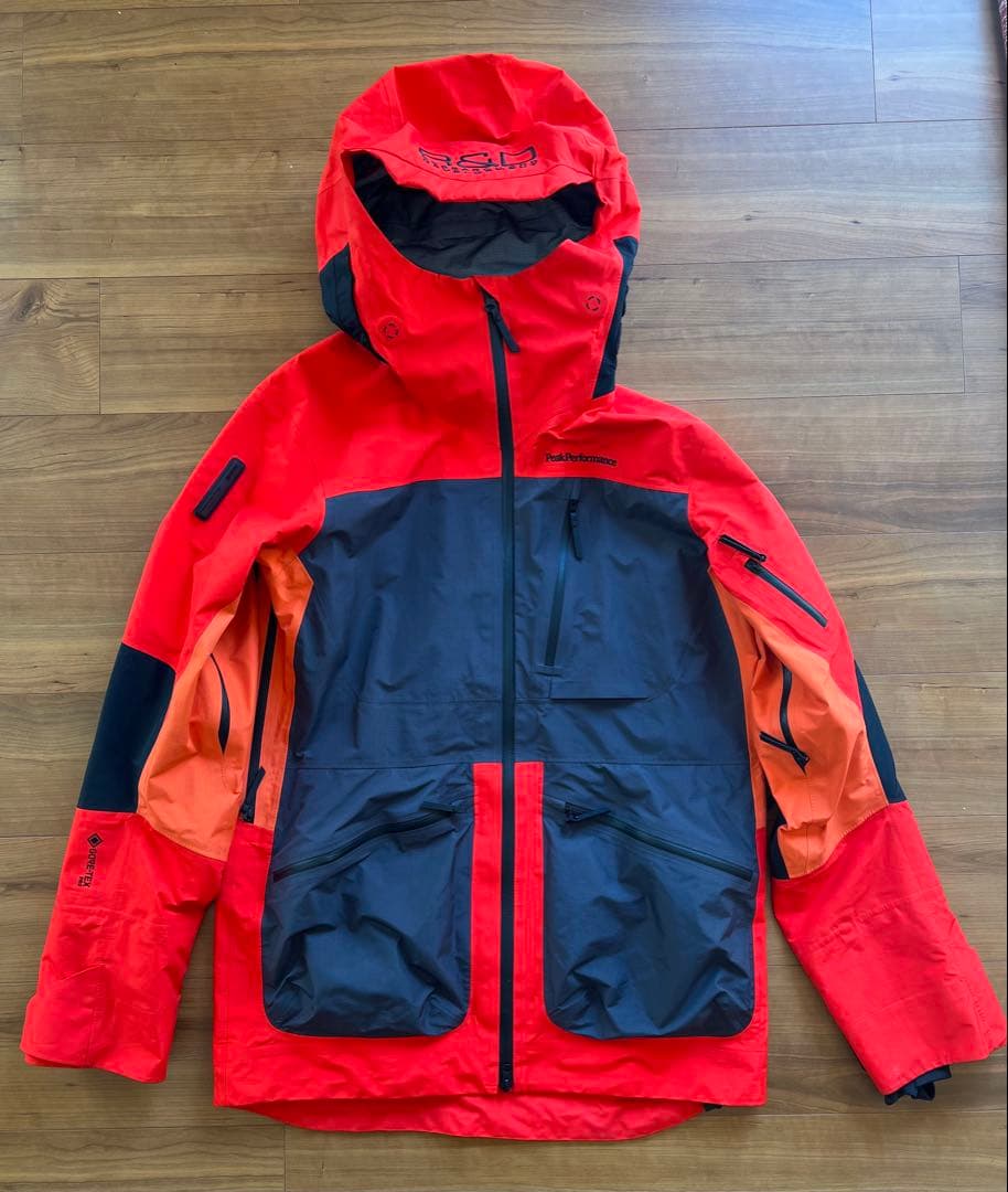 Peak performance Vertical Pro ピークパフォーマンス