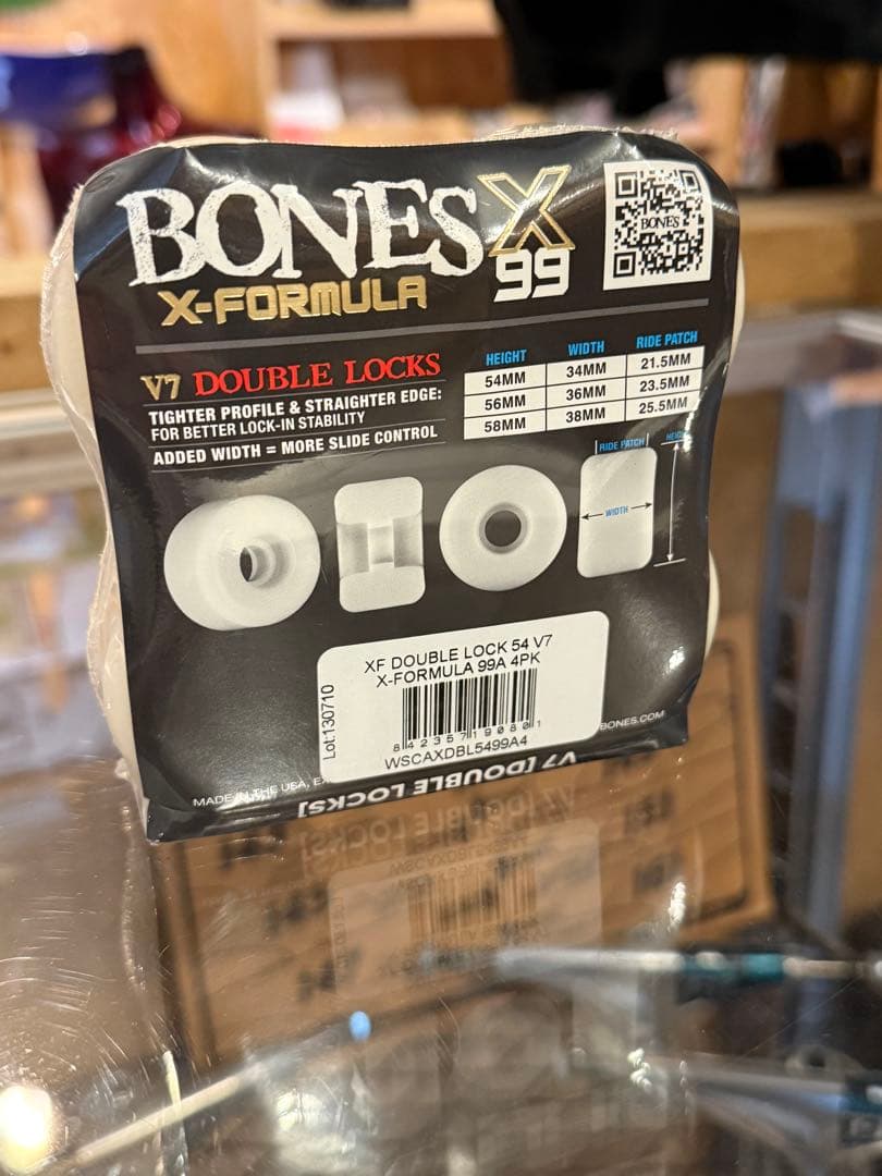 スケートボード BONES X-FORMULA DOUBLE LOCKS V7 54mm