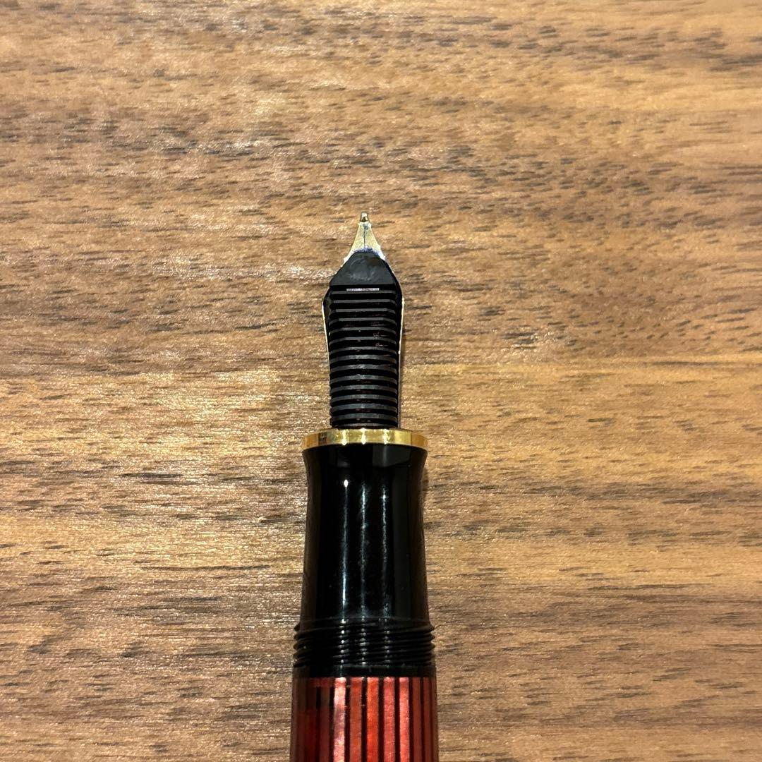 ペリカン 万年筆 赤縞 14金 F 14C-585 M400