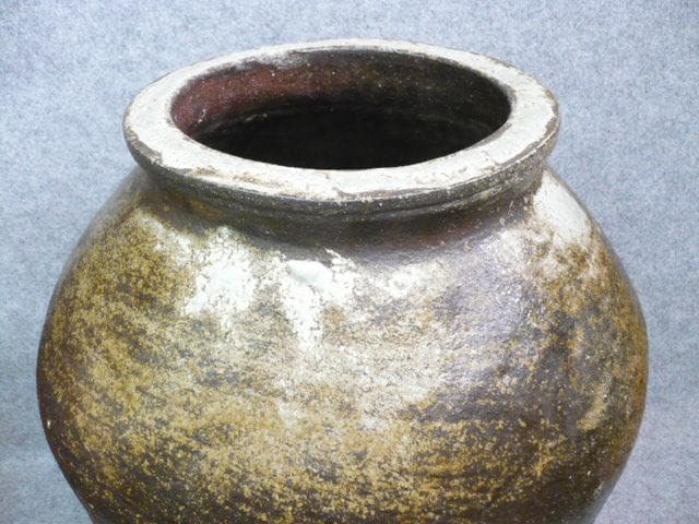 越前焼 自然釉 壷 刻印有り [B31502]