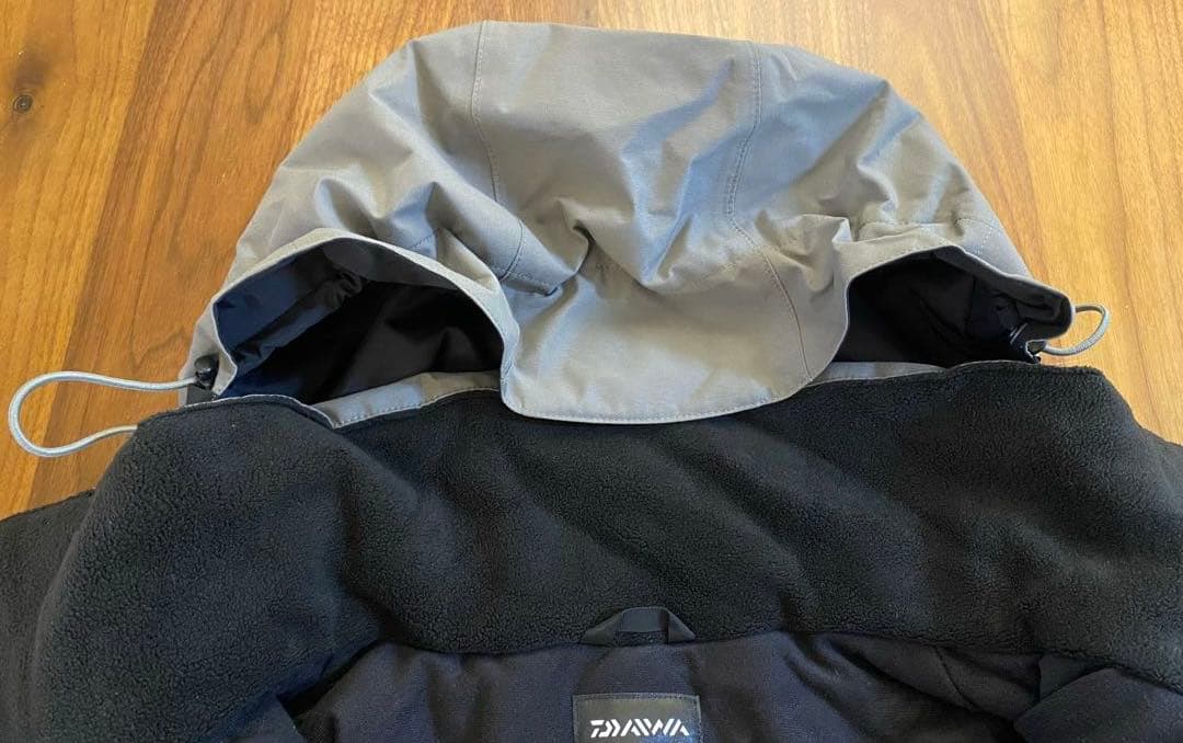 【美品】DAIWA GORE-TEX ウィンタースーツ 上下 M 防寒