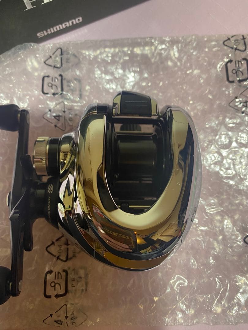 美品シマノ アンタレス 12 HG ベイトリール右