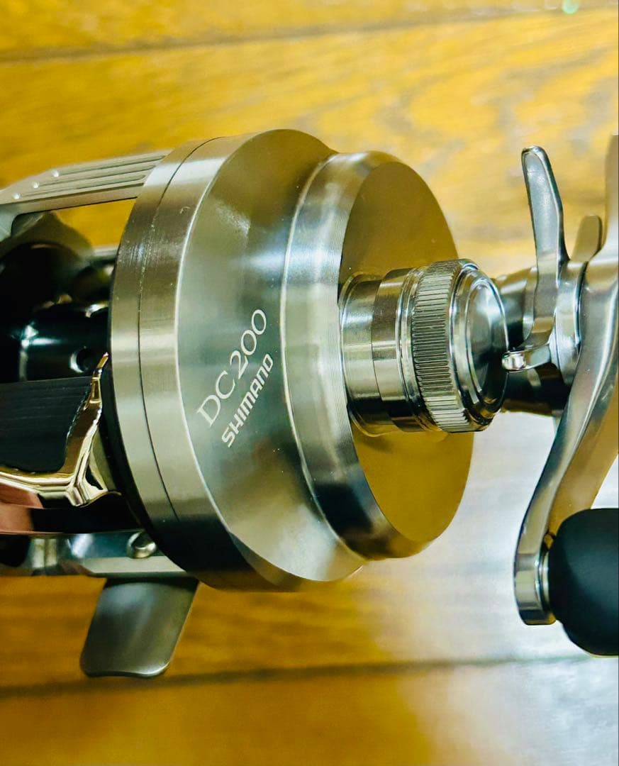 リール SHIMANO 19CALCUTTA CONQUEST DC200