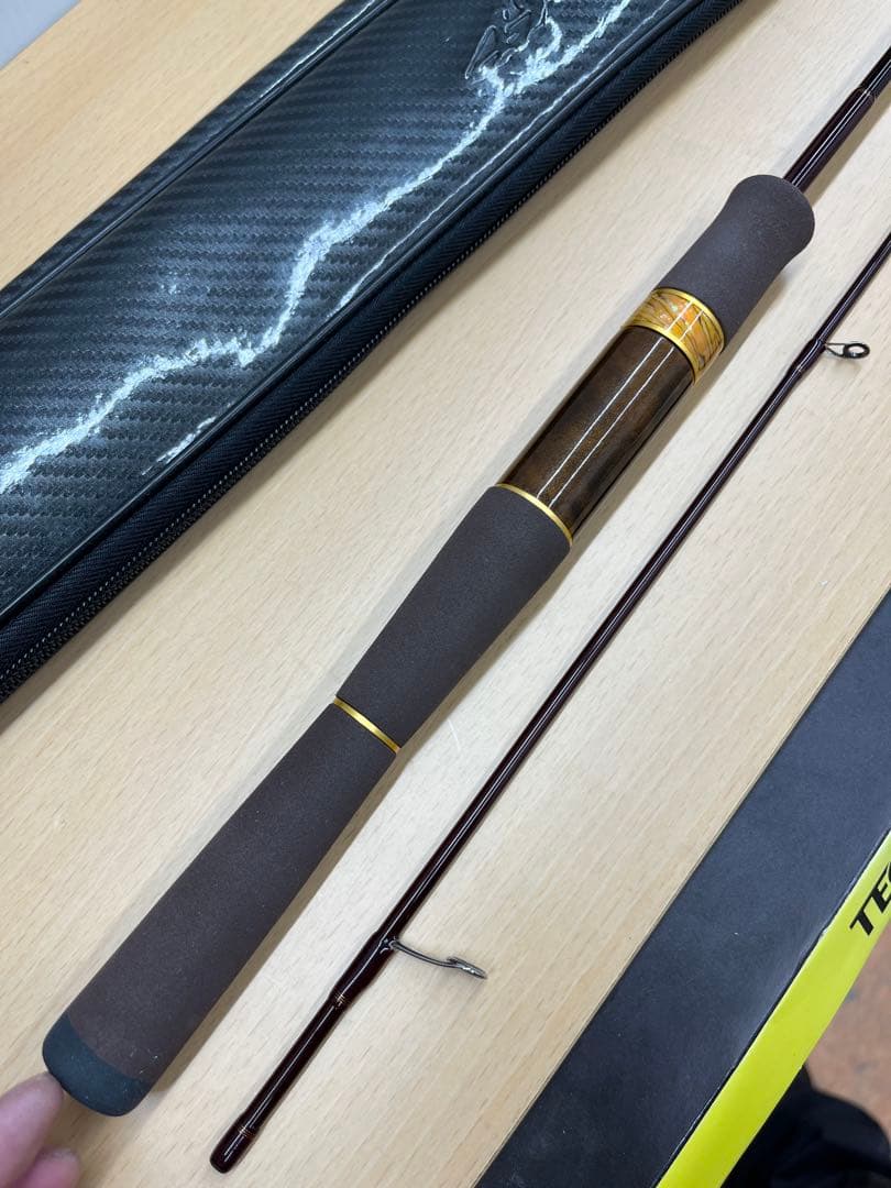 ロデオクラフト　ホワイトウルフ62MLR エリアトラウト　フォーナイン999.9