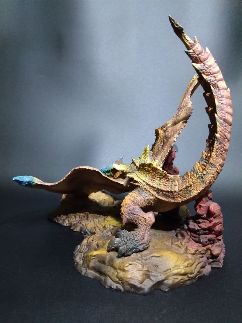 【開封品】カプコンフィギュアビルダー 轟竜 ティガレックス (復刻版)