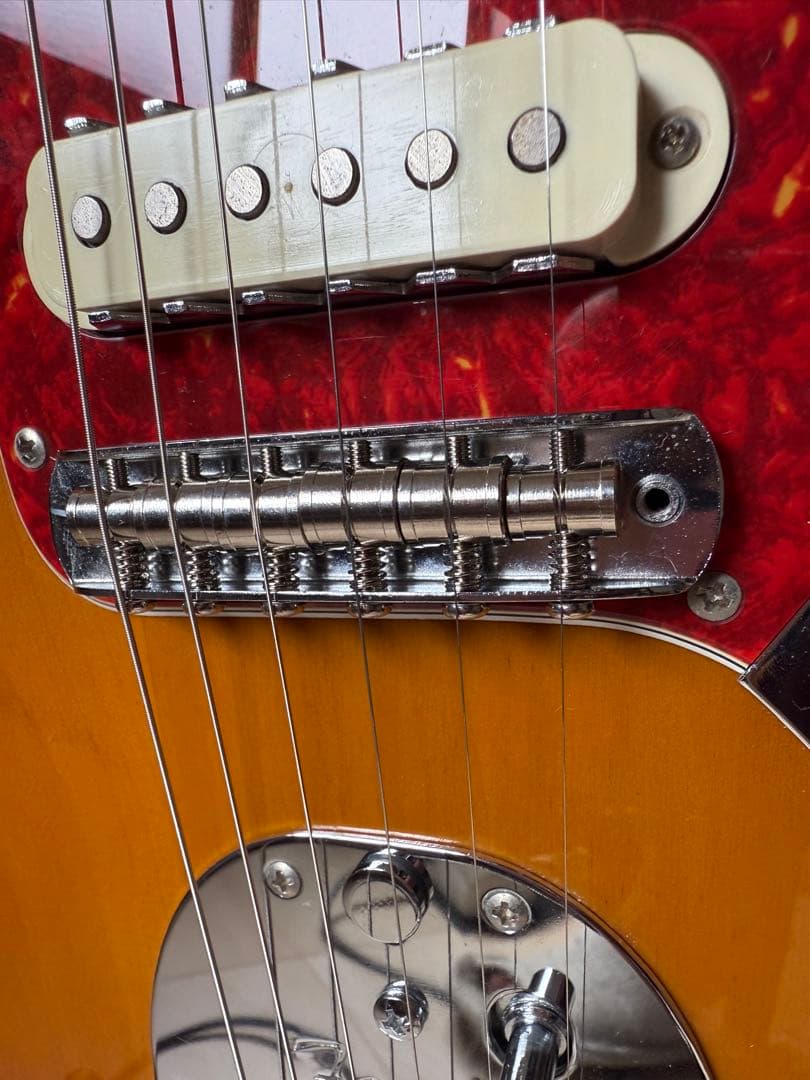 Fender Jaguar サンバースト　JG66-85