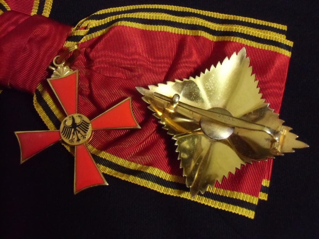 ＢＷドイツ軍/連邦軍＊１９５１ドイツ連邦共和国功労勲章＊大功労十字星大綬章/実物