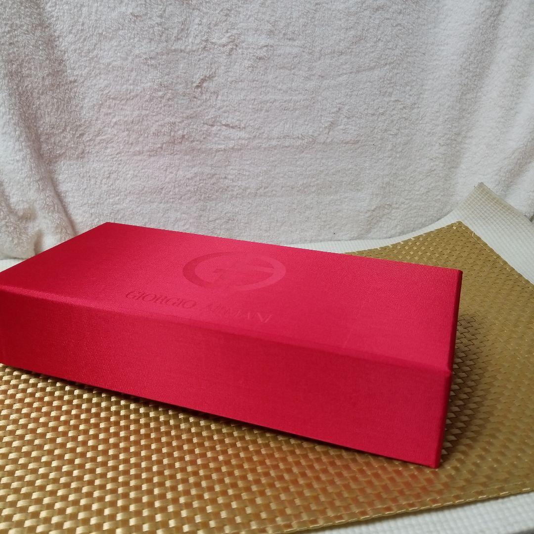【レア空箱】アルマーニビューティー　限定品セット　レッドサテン 空ケースボックス