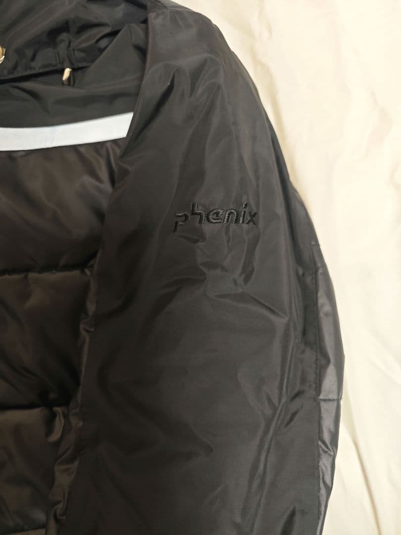 新品 phenix スキーウェア 5D-Moonlight Jacket 黒