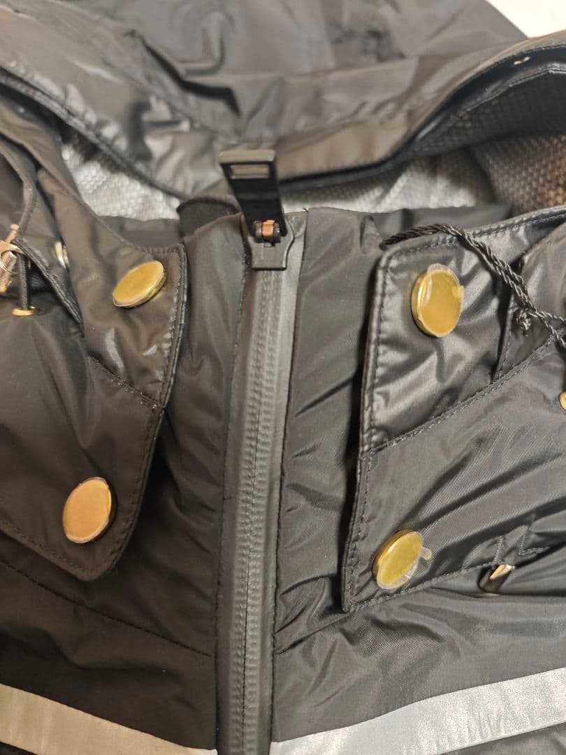 新品 phenix スキーウェア 5D-Moonlight Jacket 黒