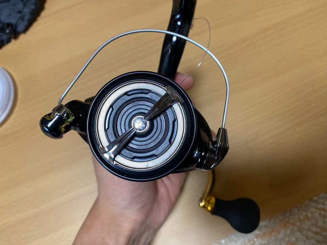 DAIWA 23LEGALIS 4000CXHスピニングリール