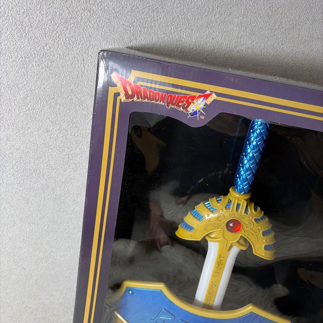 ドラゴンクエスト　ふくびき所スペシャル　さいごの1枚で賞　ロトの剣・ロトの盾