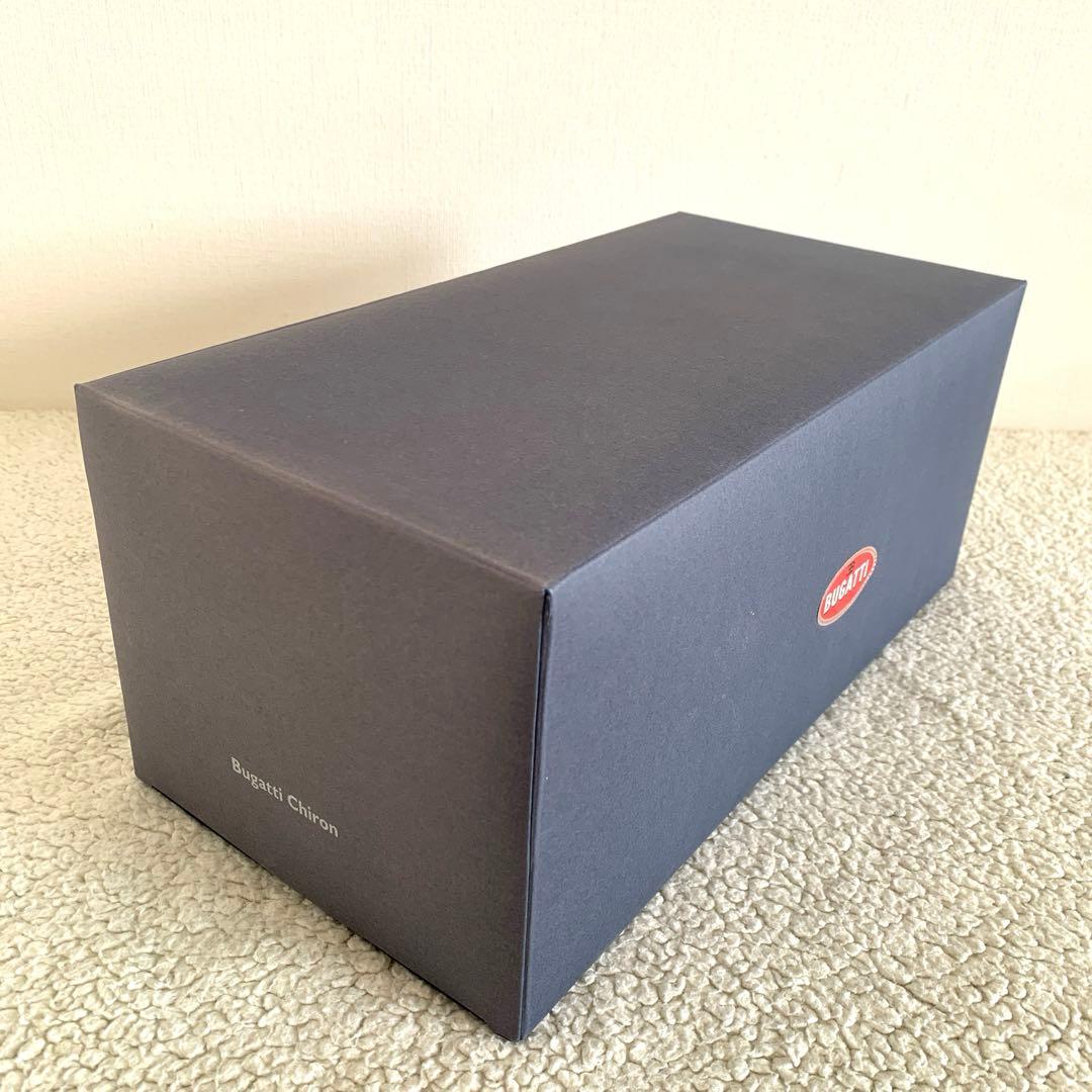 自動車 1/18 AUTOart Bugatti Chiron 2017 70991