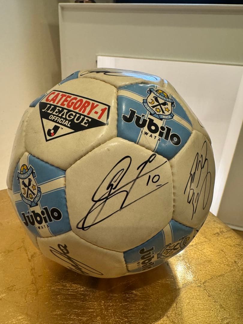 1994-1996年ジュビロ磐田公式試合球 オフト監督中山ドゥンガ藤田直筆サイン