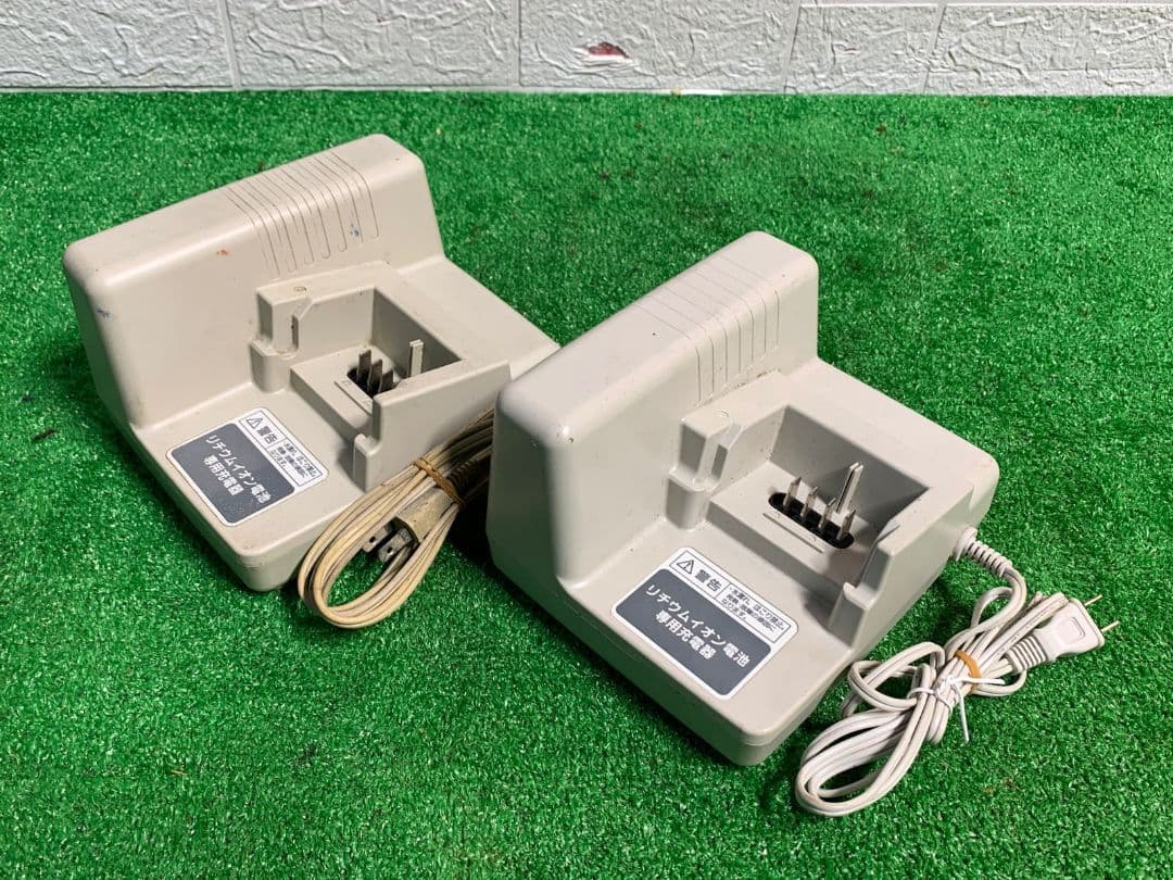 Panasonic 電動自転車バッテリー充電器2つセットNKJ033B