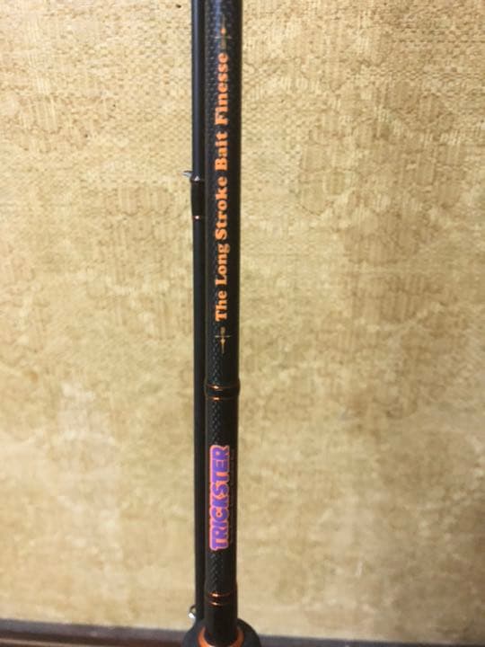 バスロッド　リール