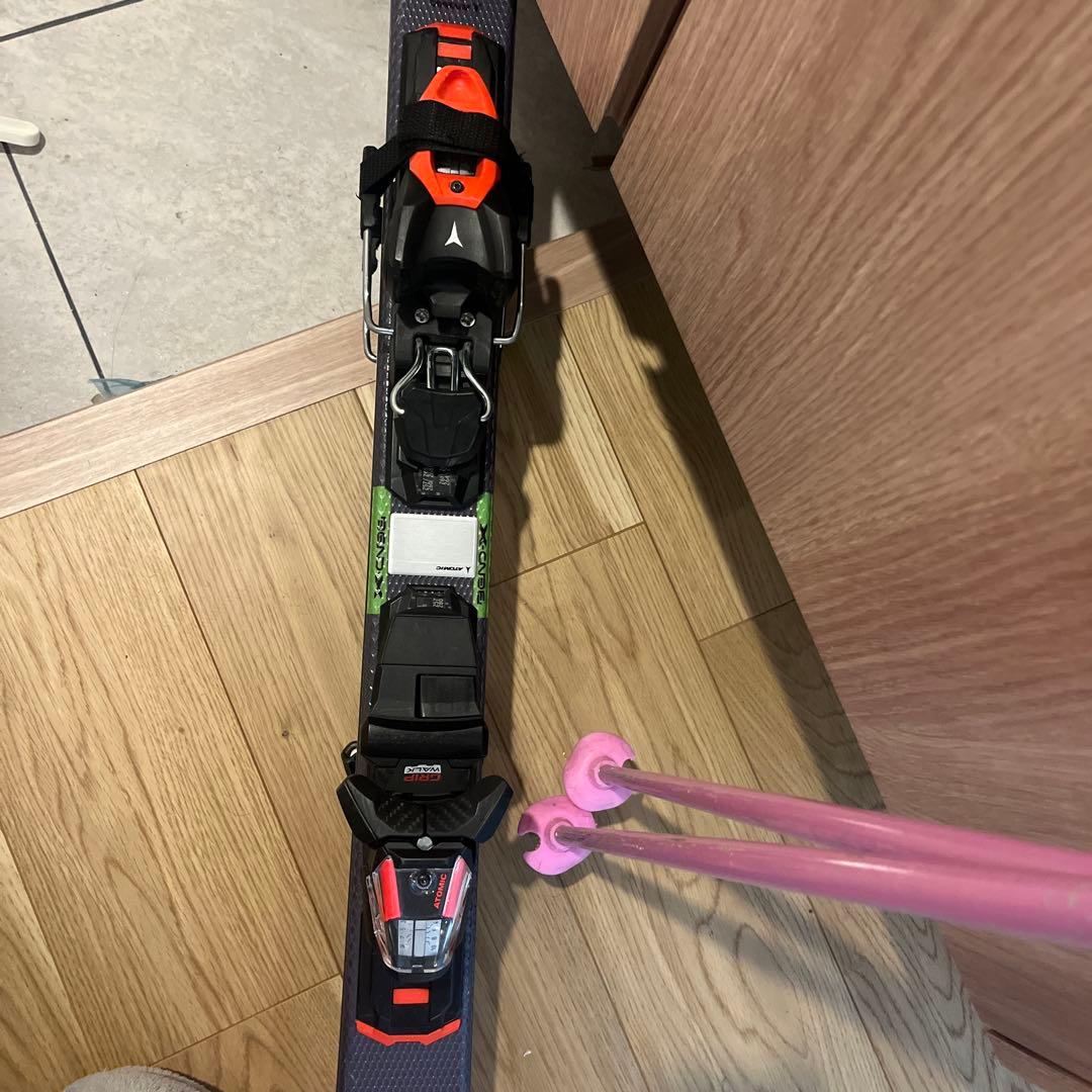 スキー板　ATOMIC Slavor3 148cm 100cmストック付