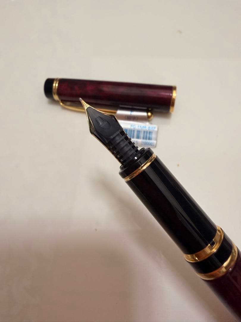 万年筆　パイロット　グランセ　ブラック×レッド　マーブル FG新品　14K