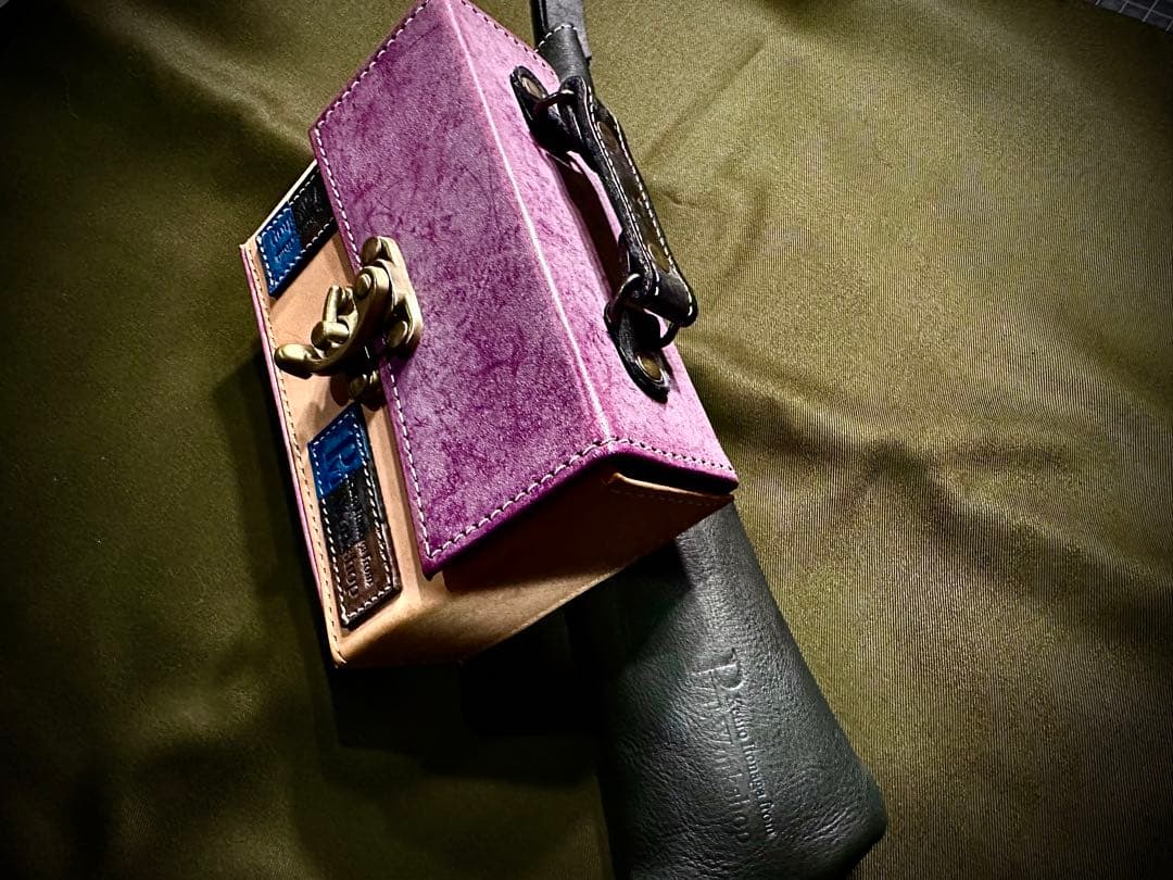 余革生産特価品！Pvt.Workshop 極CL 本革　デッキケース　ハーフ